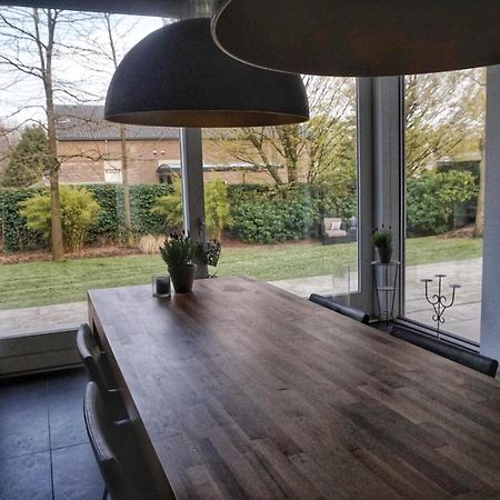 Bed & Wellness Boxtel, Luxe Kamer Met Airco En Eigen Badkamer, Ligbad Zewnętrze zdjęcie